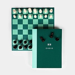 Il gioco degli scacchi in un libro
