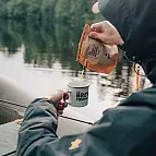 Vengono forniti in sacchetti riutilizzabili che possono essere usati per preparare il caffè.