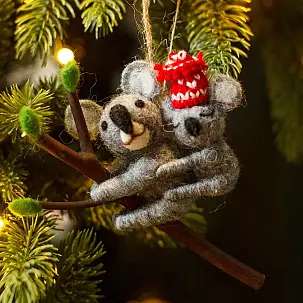 Decorazioni natalizie in feltro a forma di koala